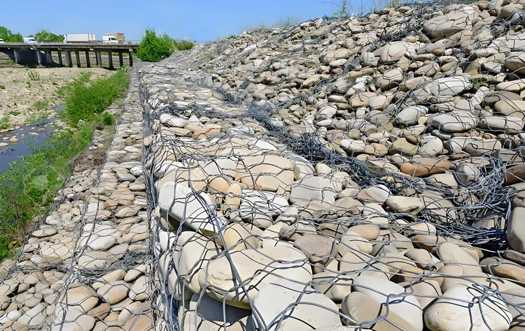 How to make the construction of gabion mesh firm? These requirements must be followed!
